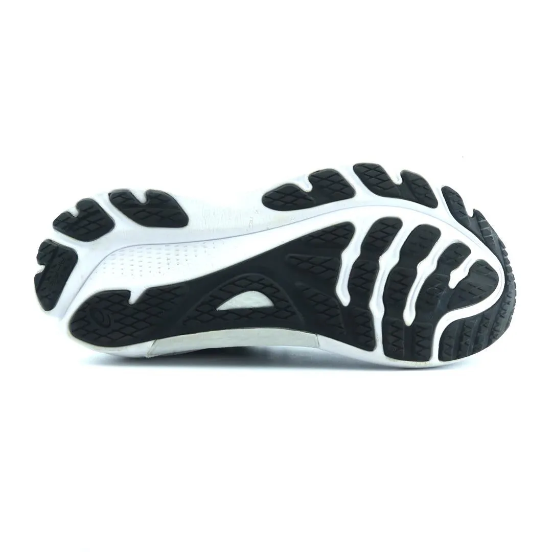 ASICS GEL-KAYANO 30