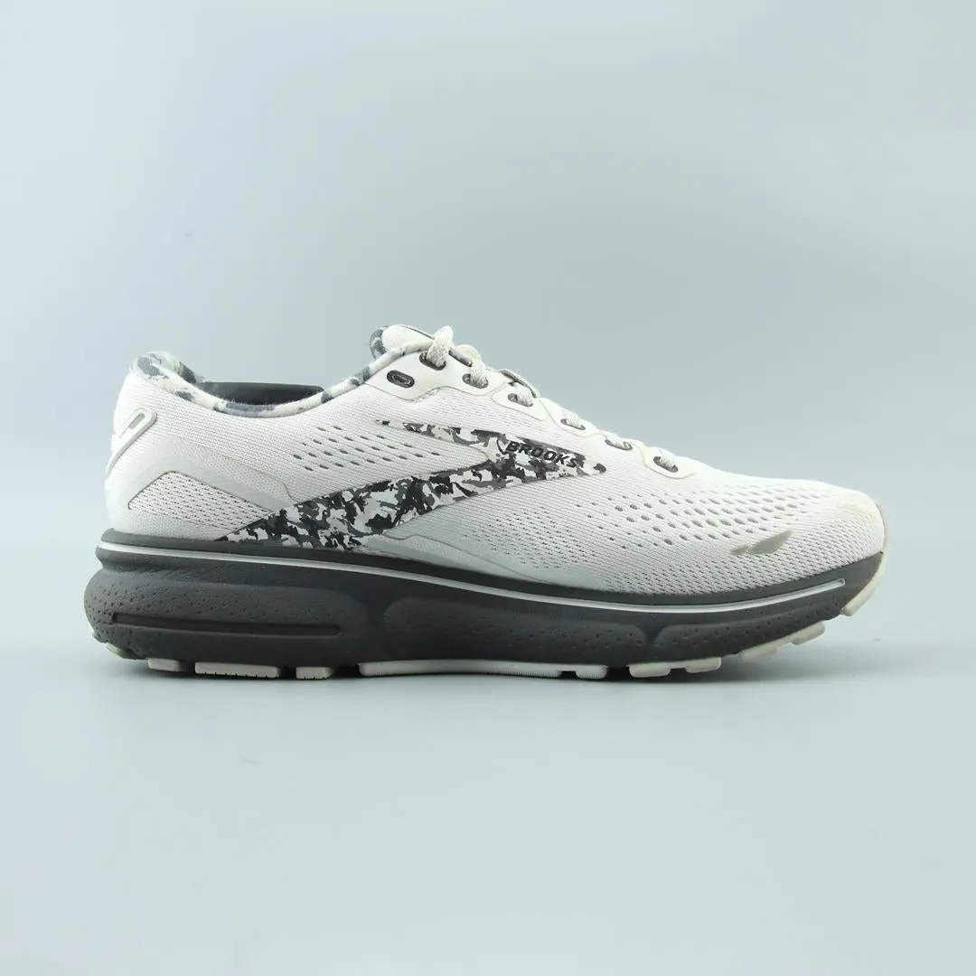 BROOKS GHOST 15