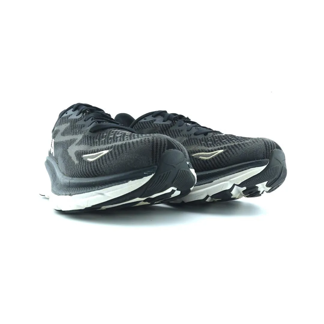 HOKA ONE ONE CLIFTON 9