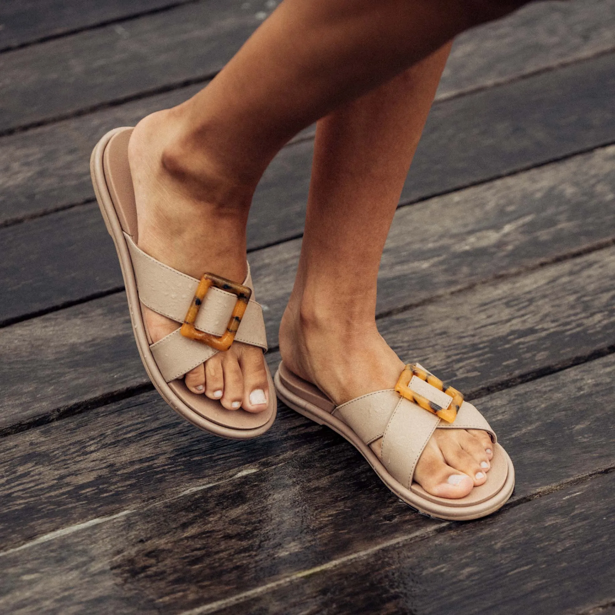La'i Slide - Taupe