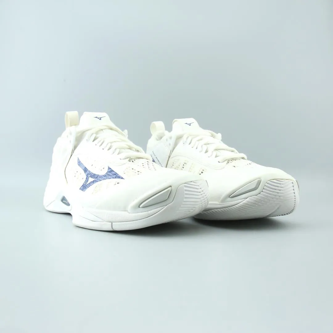 MIZUNO  WAVE MOMENTUM 5