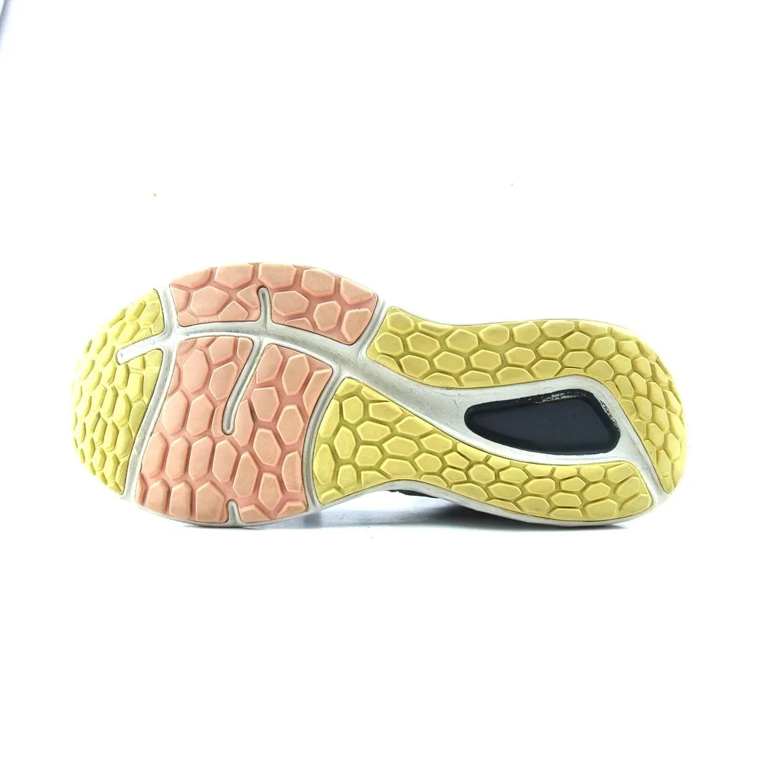 NEW BALANCE 680V7