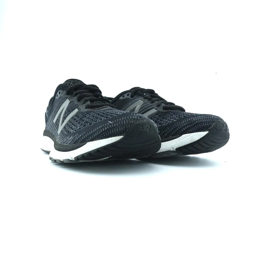 NEW BALANCE 860V10