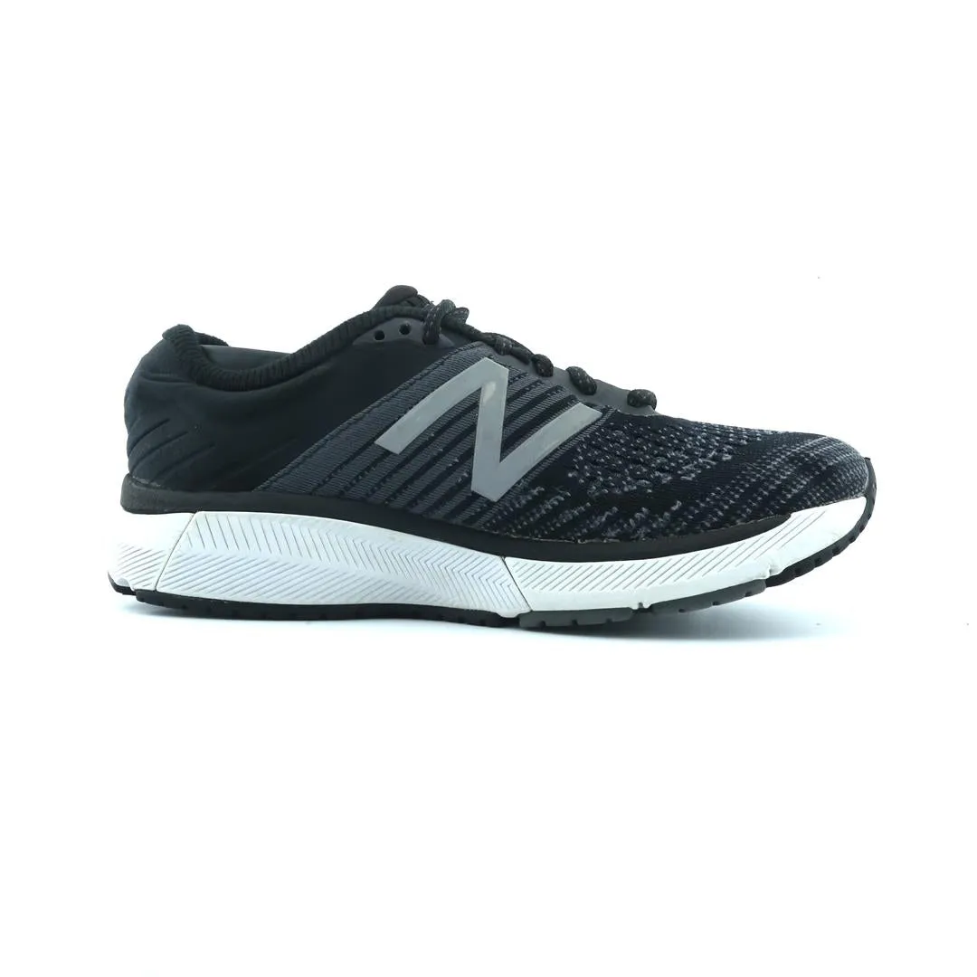 NEW BALANCE 860V10