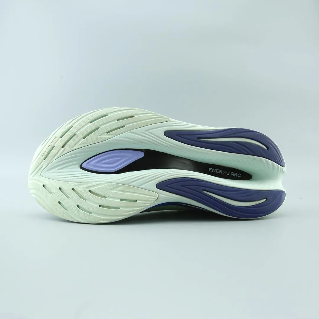 NEW BALANCE FUELCELL SUPERCOMP TRAINER